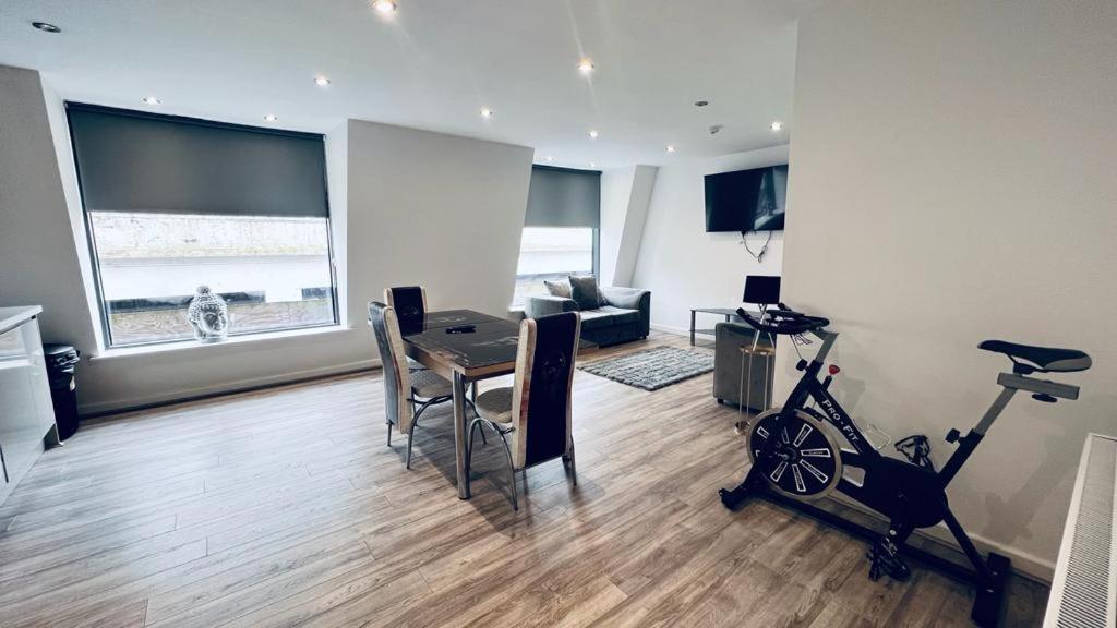 Monthly Stays Liverpool Exteriör bild